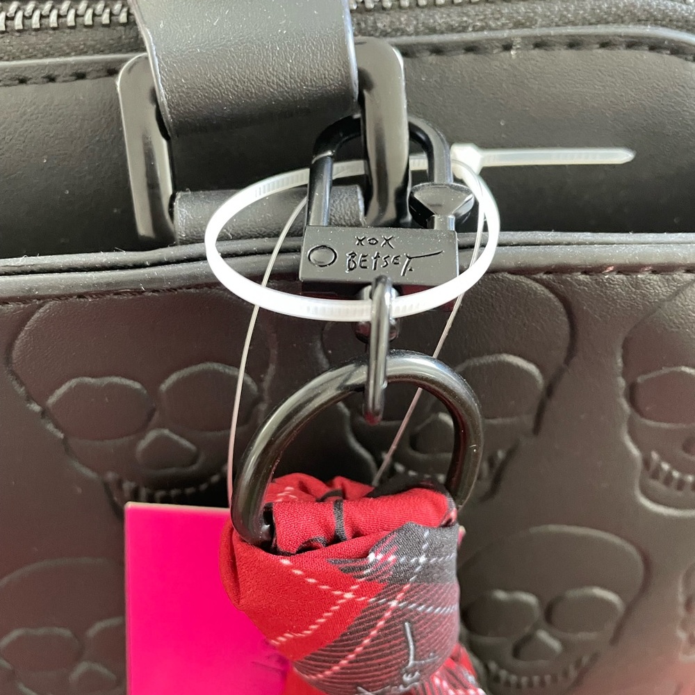 Large Betsey Johnson Charcoal Skull Embossed Bag with Red Plaid Scarf - Picture 2 of 11
